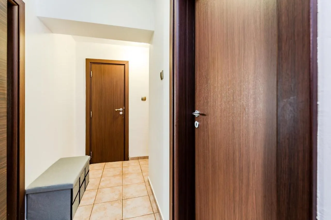 The Green Apartment - Free Parking Sofia